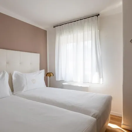 Vis A Vis Apartments Trieste Esterno foto