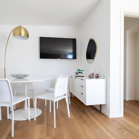 Vis A Vis Apartments Trieste Esterno foto