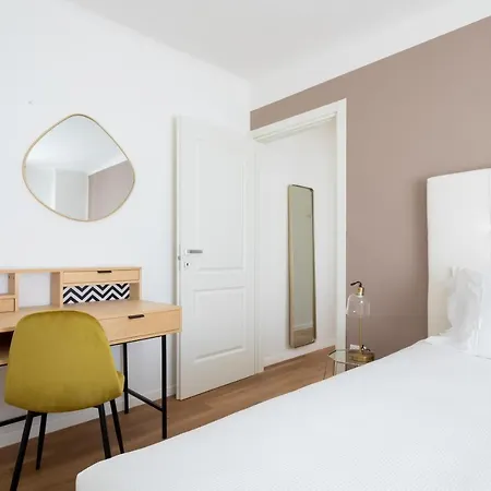 Vis A Vis Apartments Trieste Esterno foto
